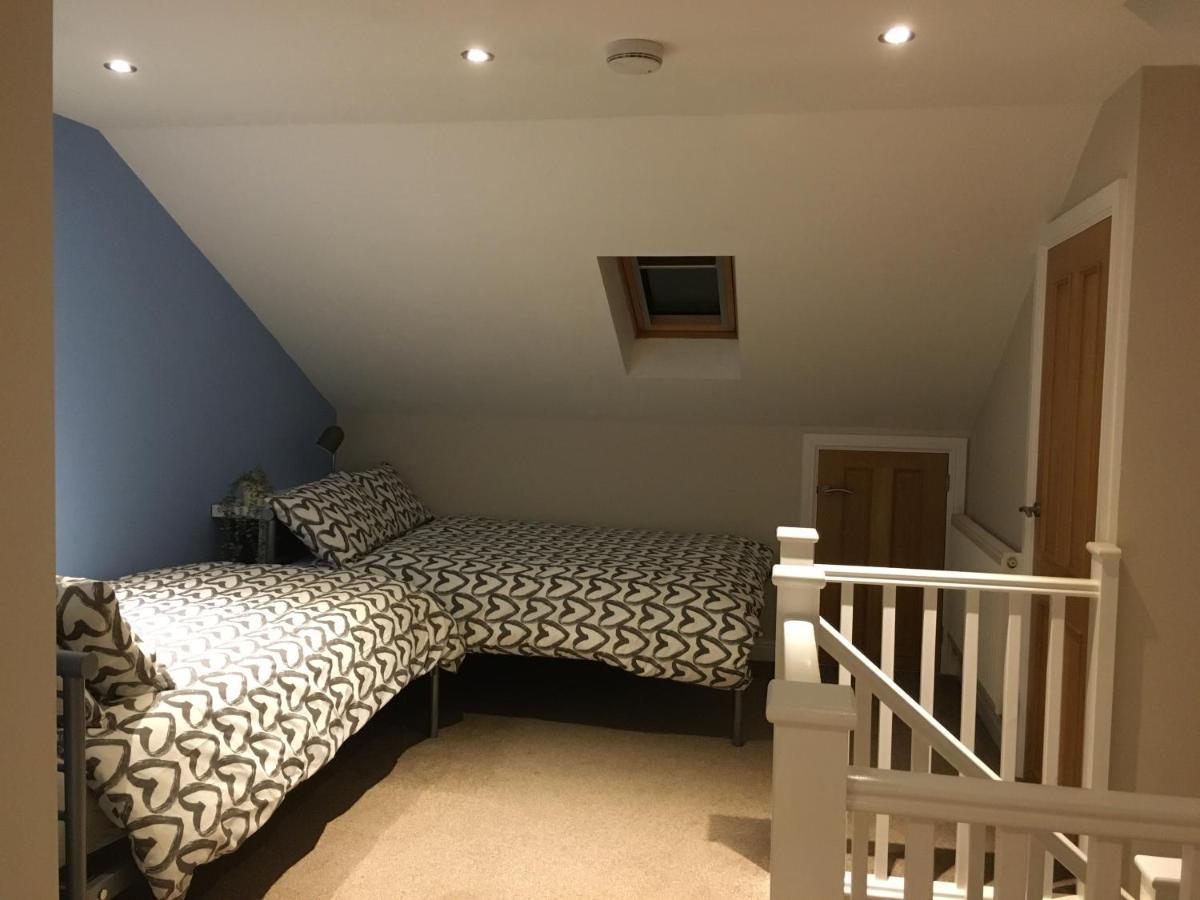 Holiday home New Pride Park Arena Moorways 4 Bedrooms 7 Beds -spacious Contractors Or Group -free Parking Derby