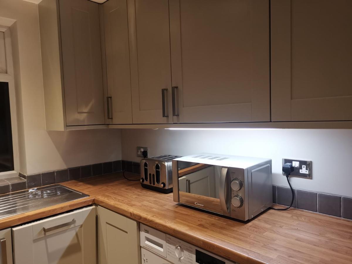 New Pride Park Arena Moorways 4 Bedrooms 7 Beds -spacious Contractors Or Group -free Parking Holiday home *