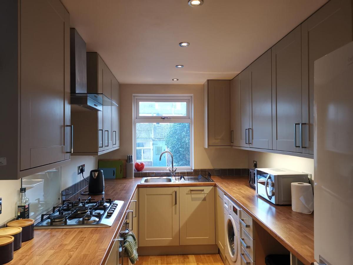 New Pride Park Arena Moorways 4 Bedrooms 7 Beds -spacious Contractors Or Group -free Parking
